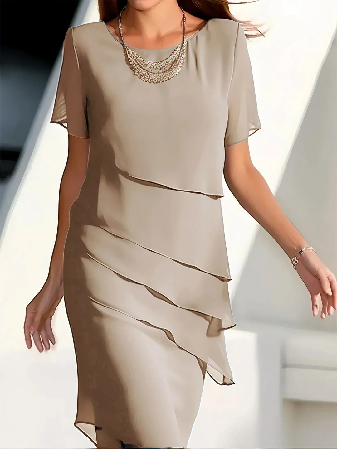 Sophia™ - Elegant kjole med mavedækning
