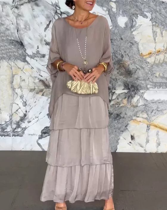 Caroline | Maxi Kjole med Rund Udsnit